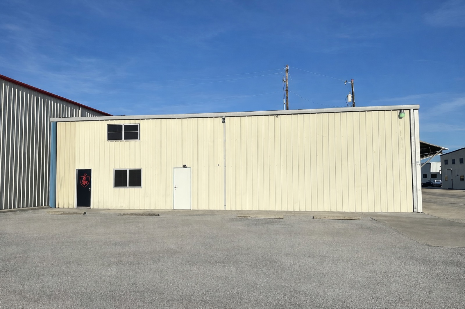 122 Aviator Dr — photo 1