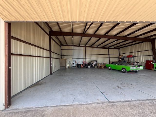 hangar_image